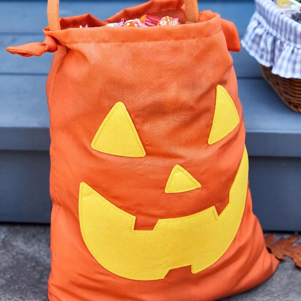 Pumpkin Glow-in-the-Dark Halloween Pillowcase Treat Bag - PBK
